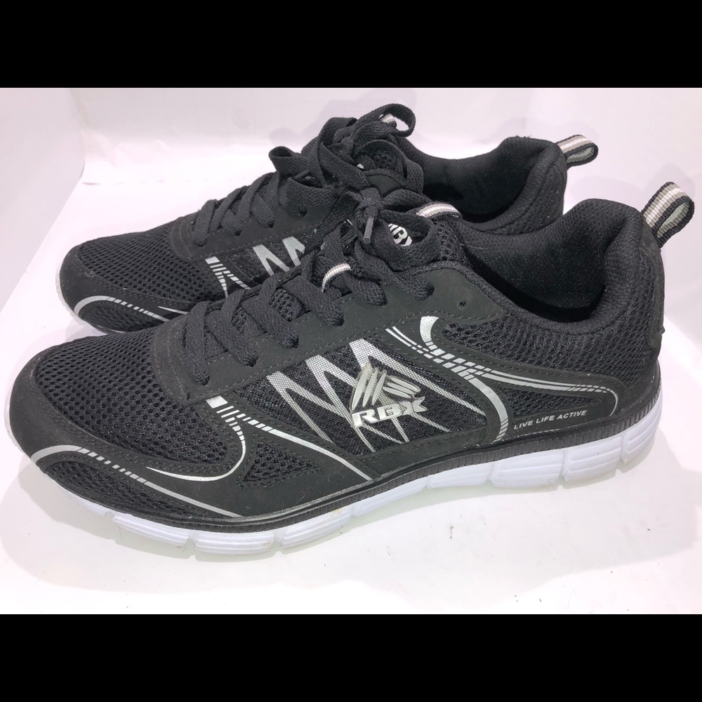 Gym shoes